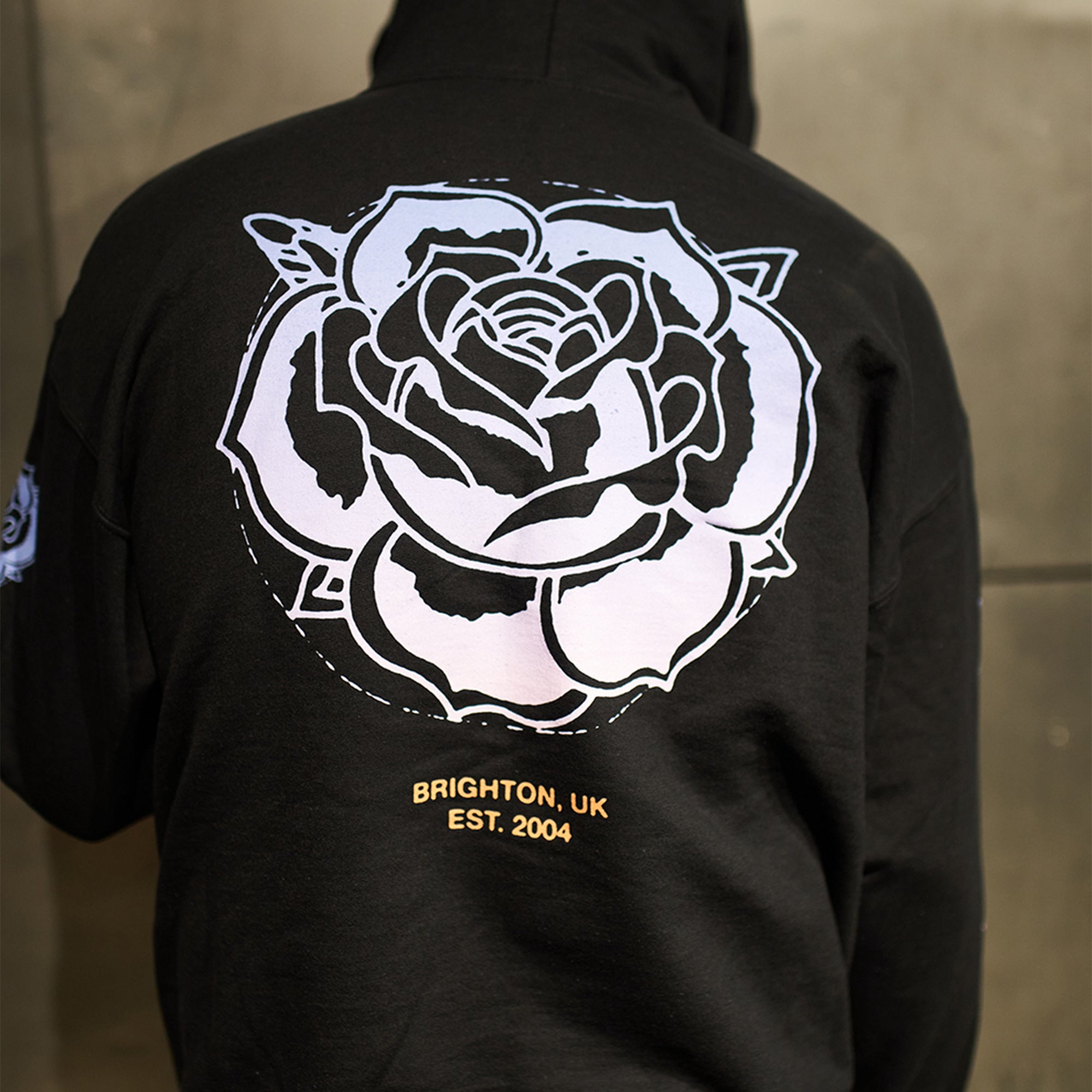 architects-rose-pullover-hoodie-schwarz-baumwolle image 6