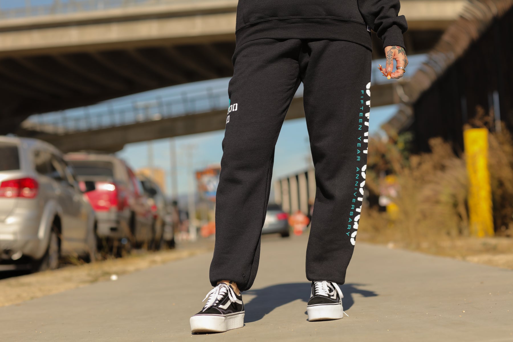 hollywood-undead-swan-songs-15-year-sweatpants-schwarz image 4
