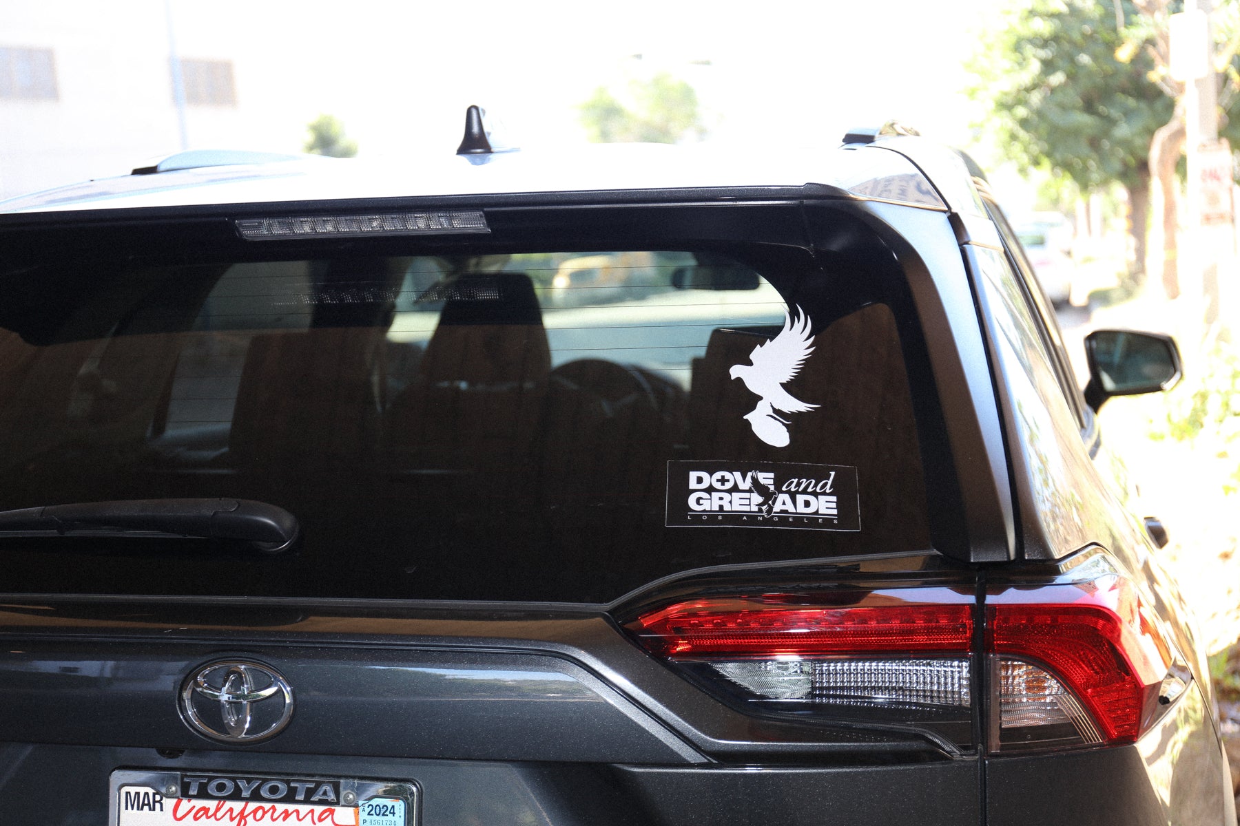 hollywood-undead-stickers-dove-grenade-bumper-sticker-schwarz-18x8-cm image 3