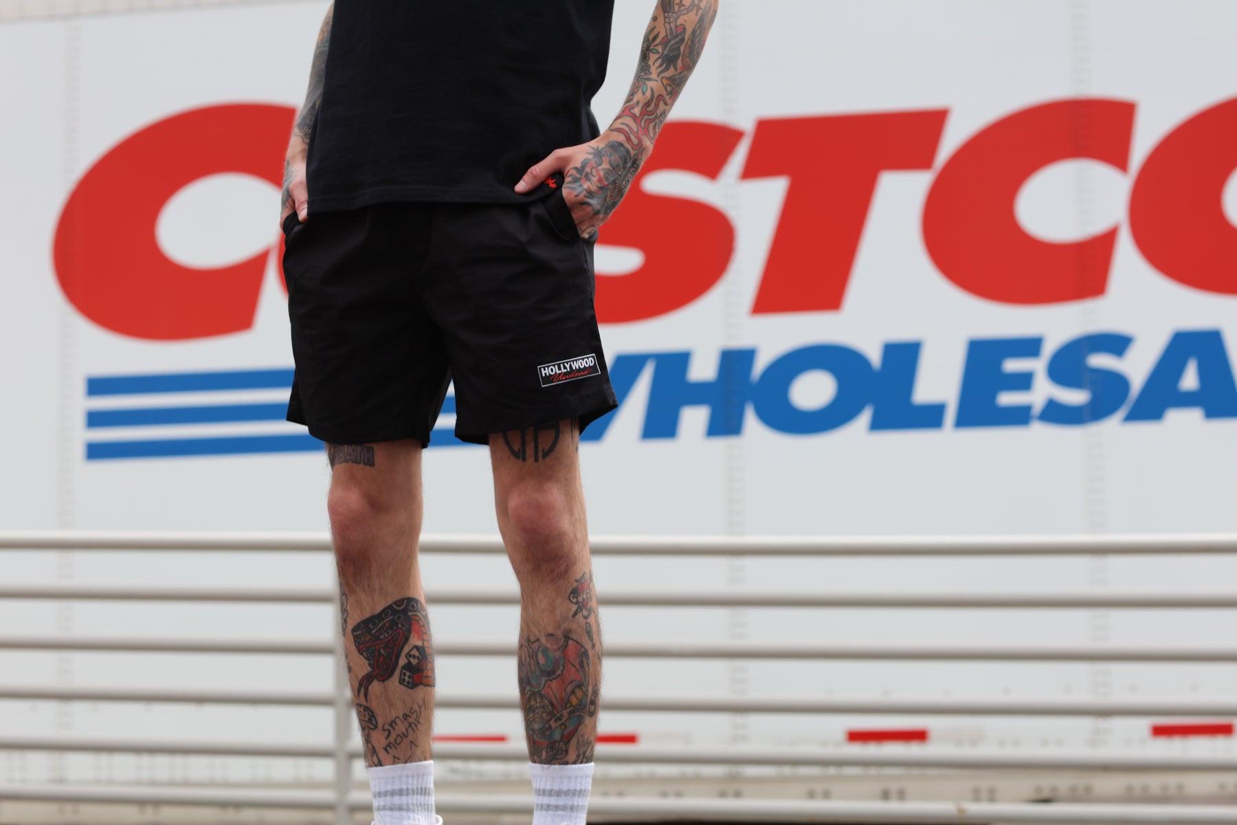 hollywood-undead-big-box-logo-shorts-schwarz-baumwolle image 2