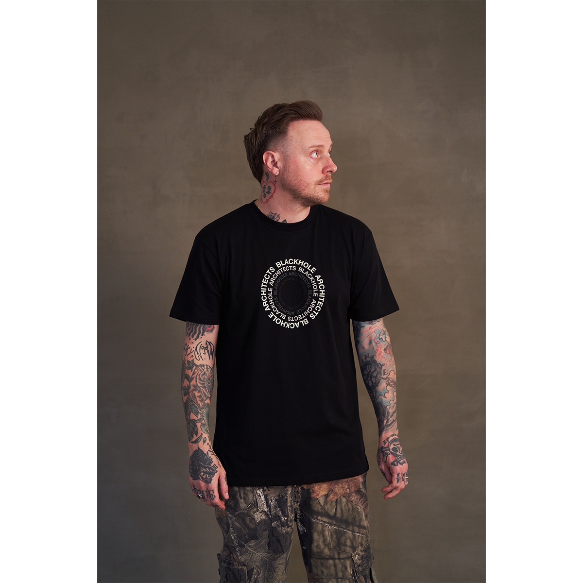 architects-nothing-but-the-cold-t-shirt-blackhole-schwarz image 3