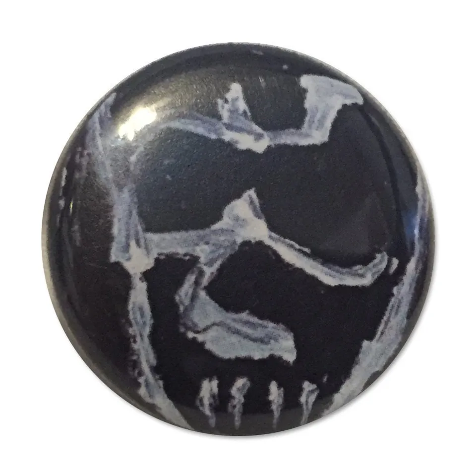 hellcat-tim-timebomb-skull-button-schwarz-1-inch image 1