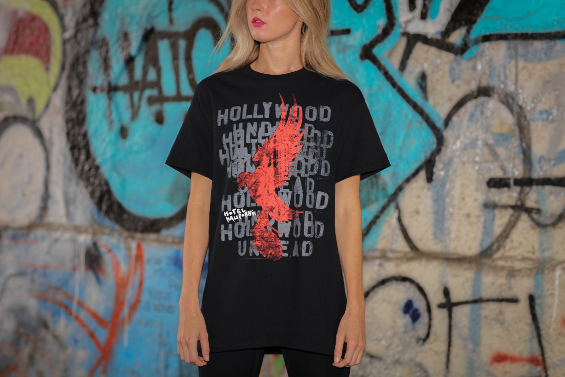 hollywood-undead-dove-grenade-stacked-logo-t-shirt-schwarz image 4