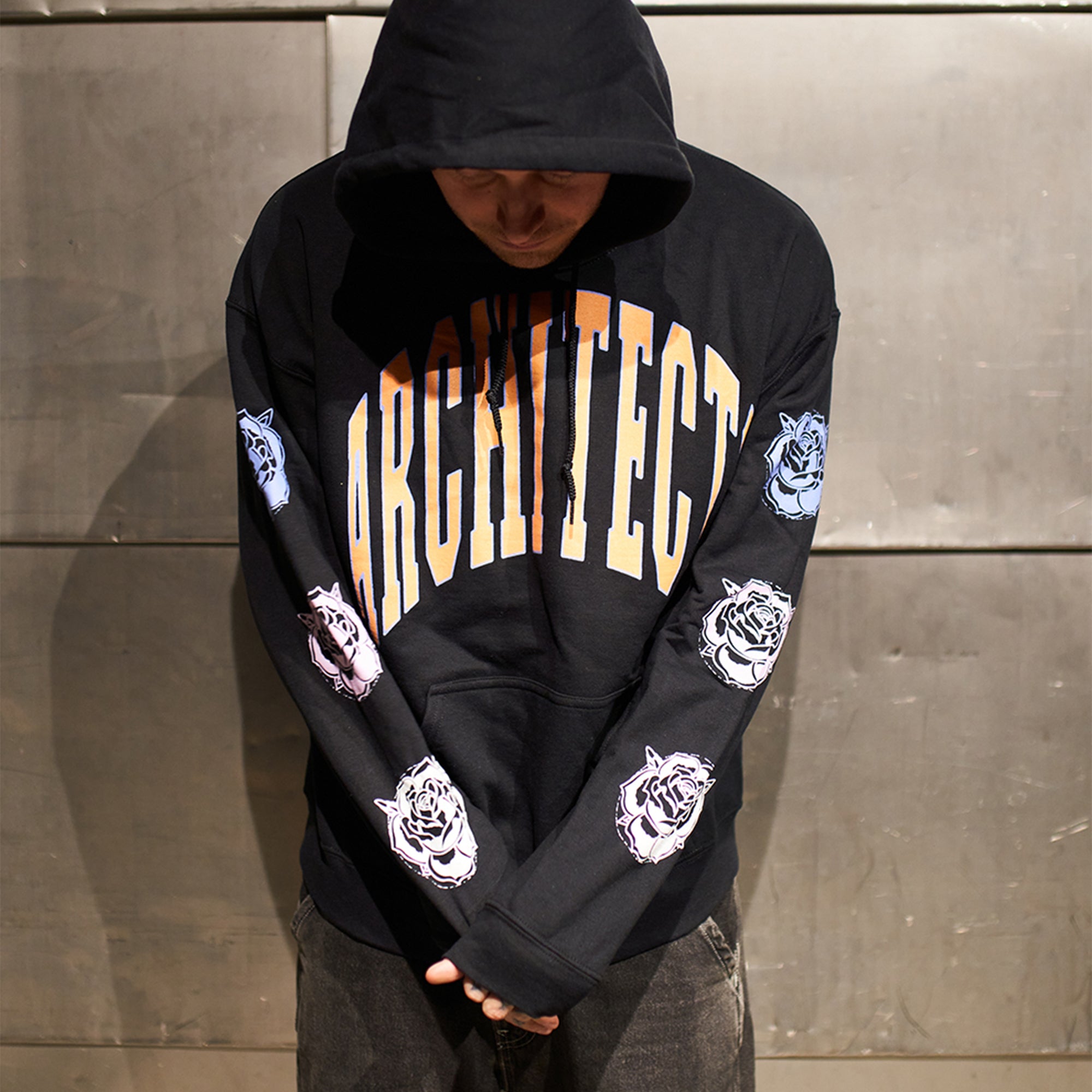 architects-rose-pullover-hoodie-schwarz-baumwolle image 4